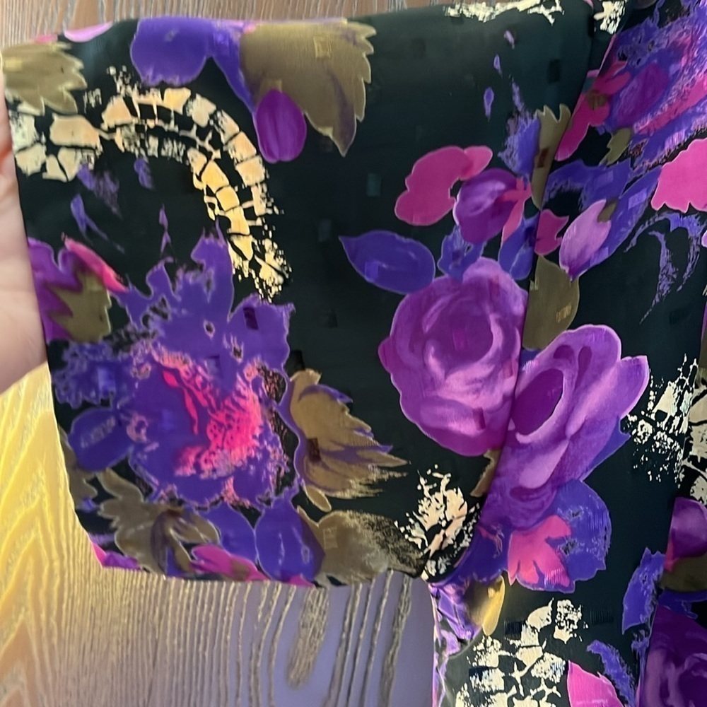 Fitting Image 2 pc. Black/ purple/ gold skirt and top. Size 22W. Beautiful - Picture 7 of 14